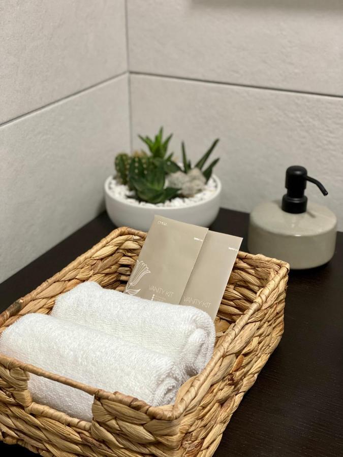 Cosy Apartments & Bistro Pufesti Екстериор снимка