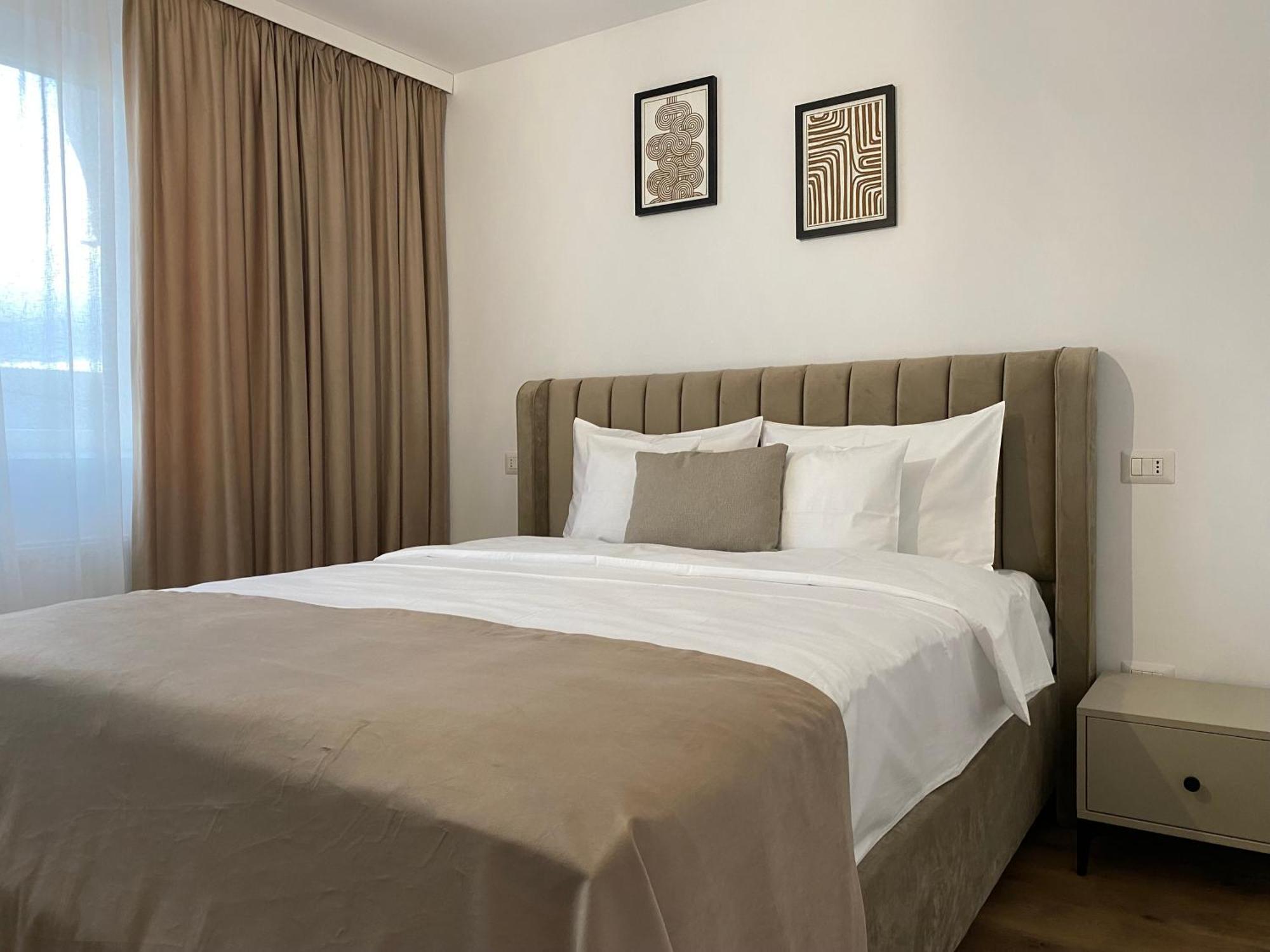 Cosy Apartments & Bistro Pufesti Екстериор снимка